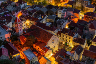 Omis old town