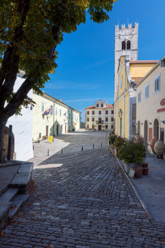 Motovun istira, square in old town