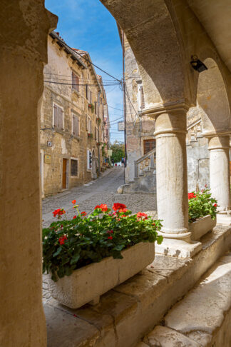 Groznjan street in old town